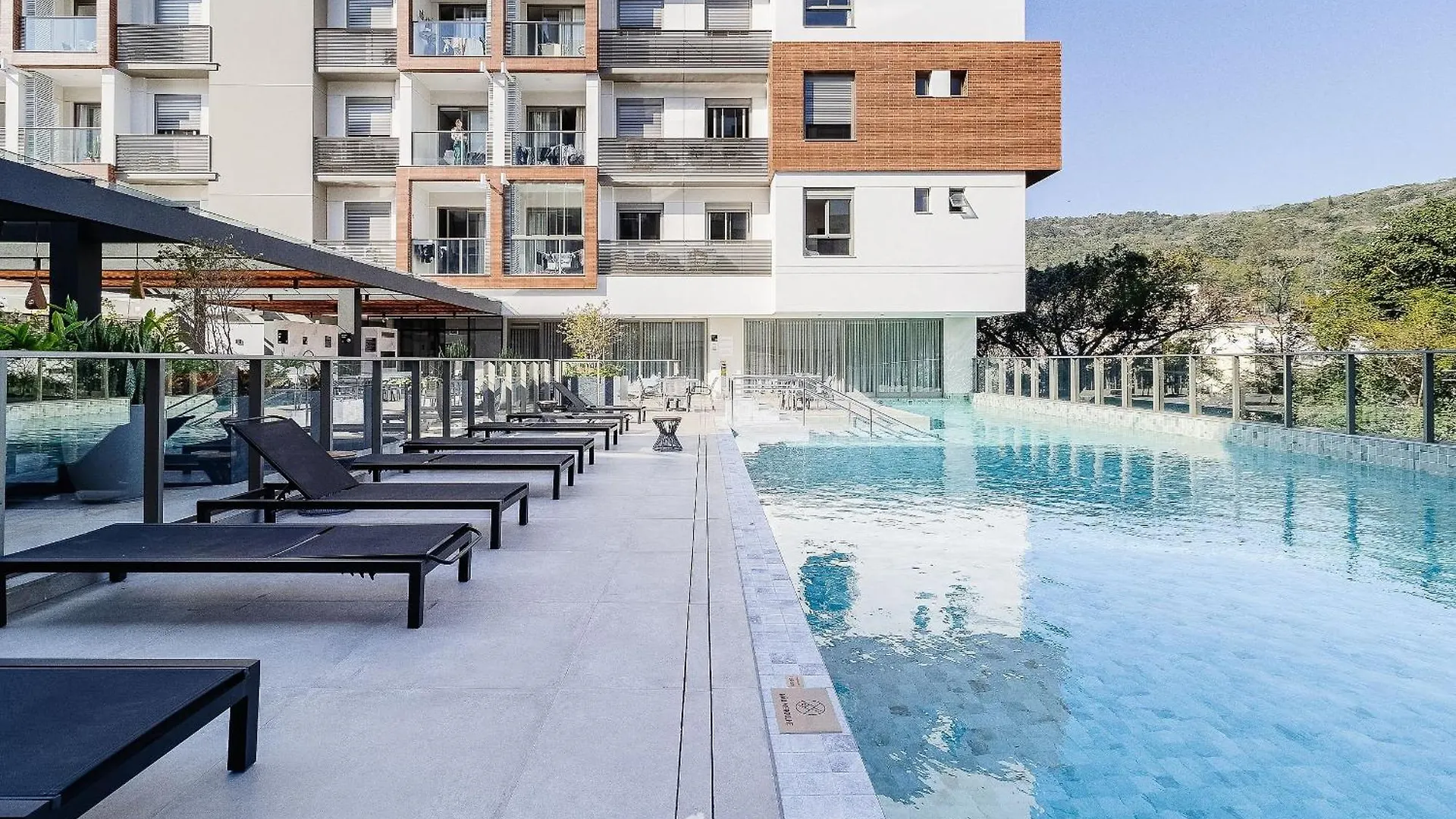 Apartment Estadia Em Predio Com Piscina, Academia E Lazer - Ssl Florianópolis