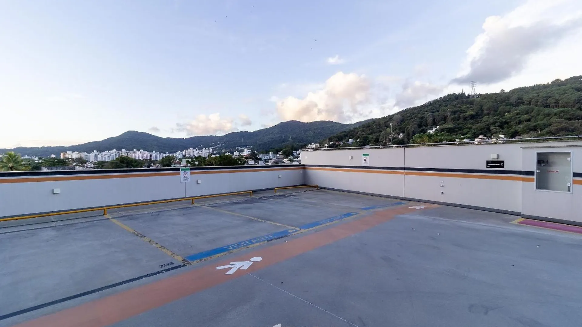 Apartment Estadia Em Predio Com Piscina, Academia E Lazer - Ssl Florianópolis Brasilien